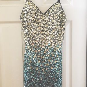 Gradient White to Blue Gem Homecoming Terry Costa